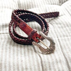 Western Skinny Leather Belt Women’s sz Small